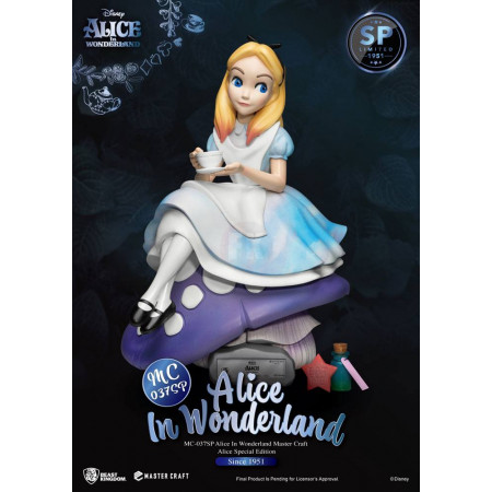 Alice In Wonderland Master Craft socha Alice Special Edition 36 cm